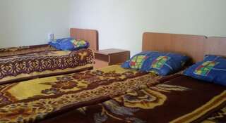 Гостевой дом Inn Almaz Заозёрное Стандартный трехместный номер-4