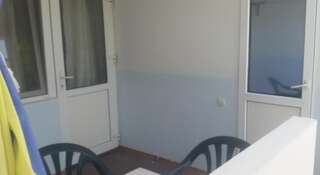 Гостевой дом Inn Almaz Заозёрное Стандартный трехместный номер-3