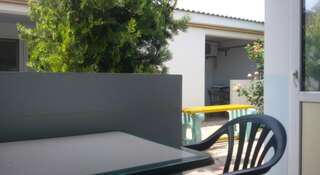 Гостевой дом Inn Almaz Заозёрное Стандартный трехместный номер-1